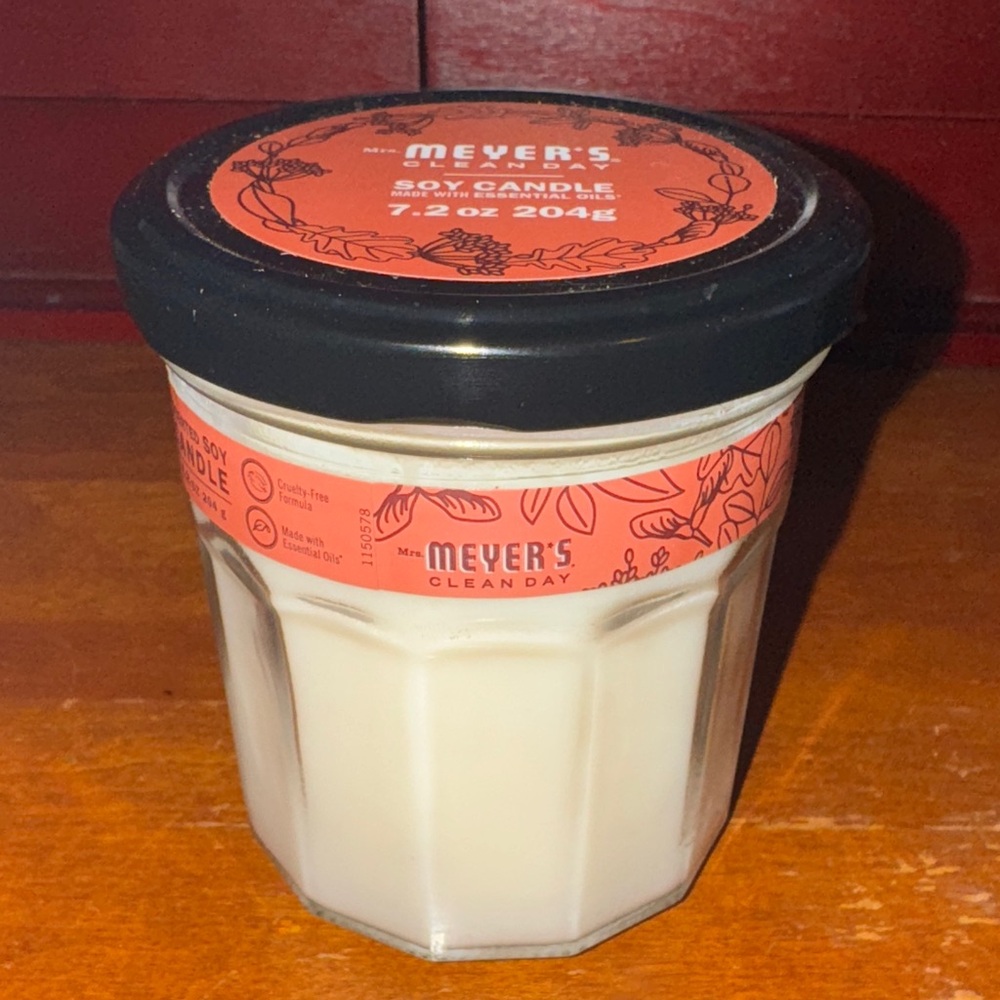 Soy Candle - Coral Label White Wax - Picture 2 of 3